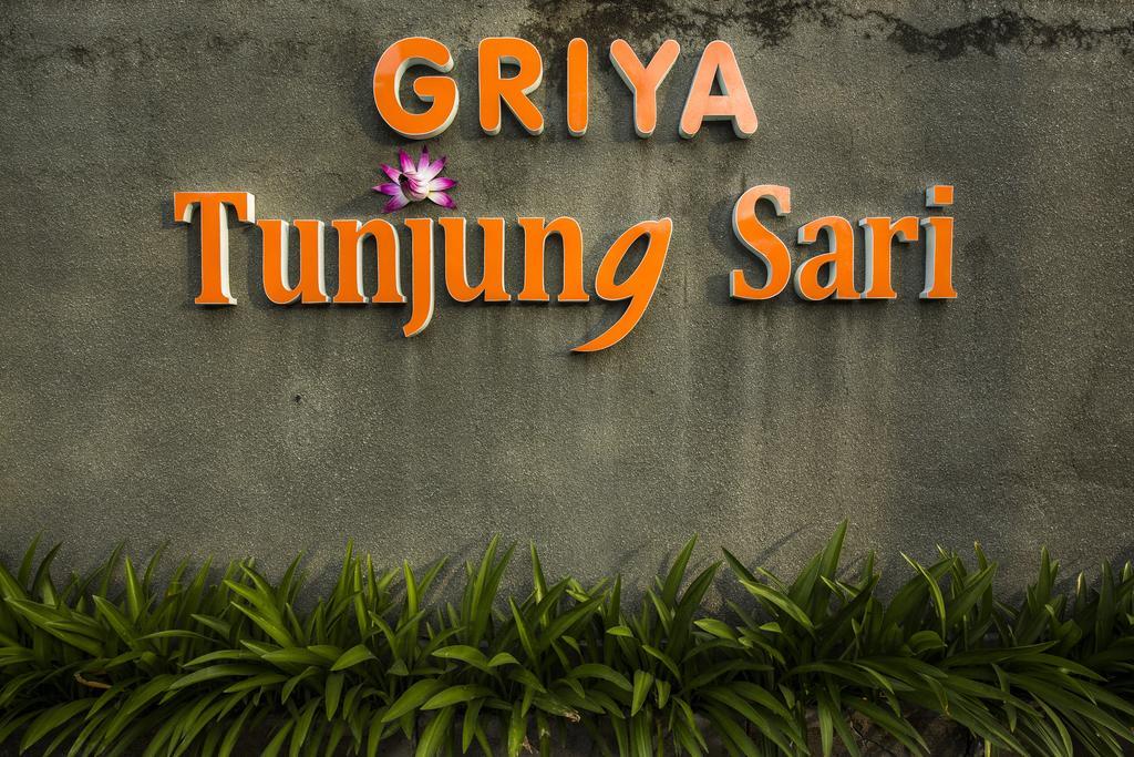Griya Tunjung Sari Hotel Denpasar Eksteriør billede